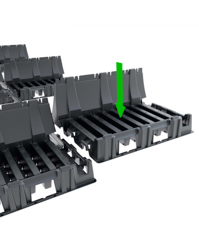 Binario per installazione orizzontale per sistema Falx | Alma Solar® N°1 di pannelli fotovoltaici online Binario per installazione orizzontale per sistema Falx | Alma Solar® N°1 di pannelli fotovoltaici online