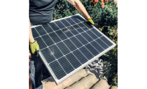 Pannello solare Plug and Play: una soluzione facile ed efficace Pannello solare Plug and Play: una soluzione facile ed efficace