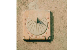 Storia dell'energia solare, da Archimede ai giorni nostri Storia dell'energia solare, da Archimede ai giorni nostri